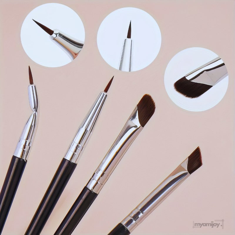 Professionelle 4 Stück  Eyeliner Pinsel-Set