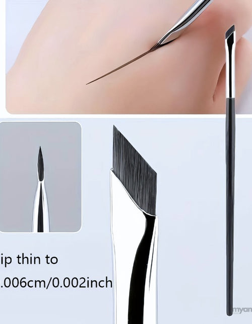 Load image into Gallery viewer, Blade Eyeliner, Ultrafeiner Augenbrauen- &amp; Detailpinsel
